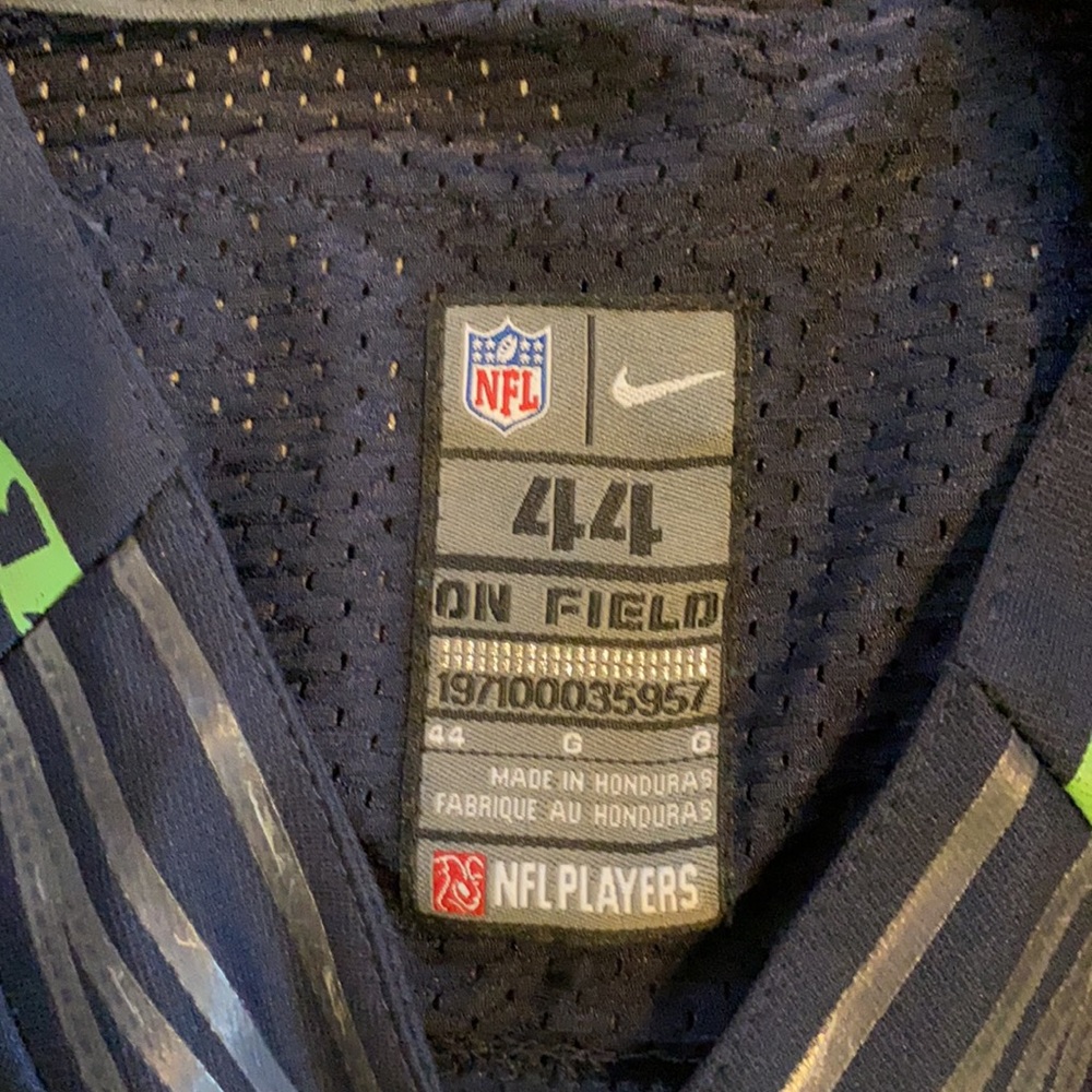 NFL Seahawks jersey #3 Wilson size 44 (L) - Picture 4 of 5